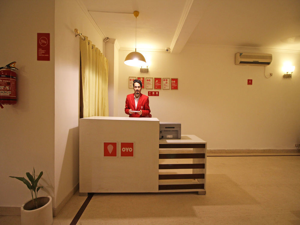 Oyo Flagship 592 Hauz Khas Village New Delhi Exterior photo