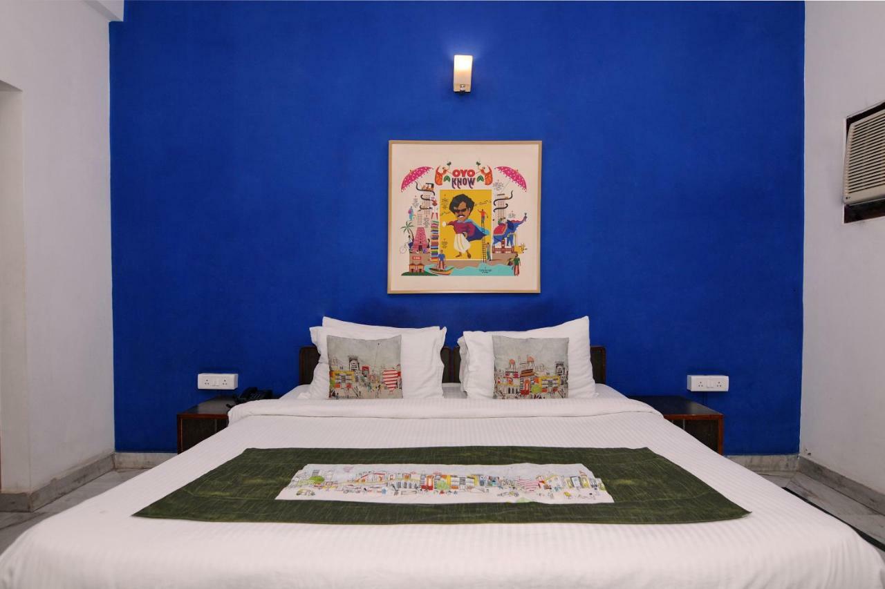Oyo Flagship 592 Hauz Khas Village New Delhi Exterior photo
