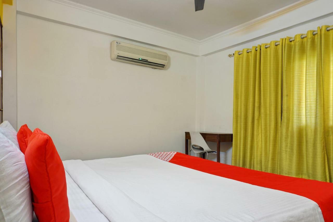 Oyo Flagship 592 Hauz Khas Village New Delhi Exterior photo
